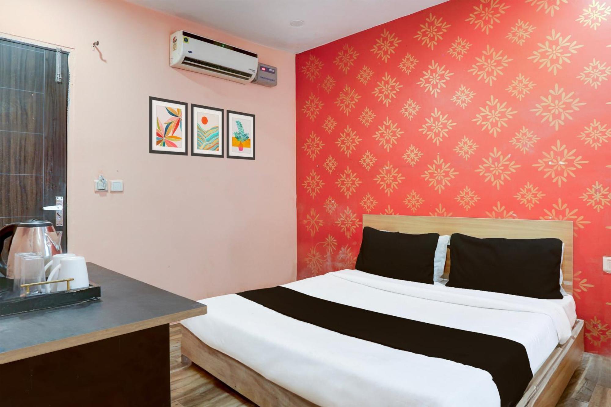 Super Hotel O S J Residency เดลี ภายนอก รูปภาพ